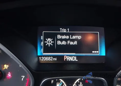 2016 Ford Focus S from USA, damaged, VIN 1FADP3E28GL305334